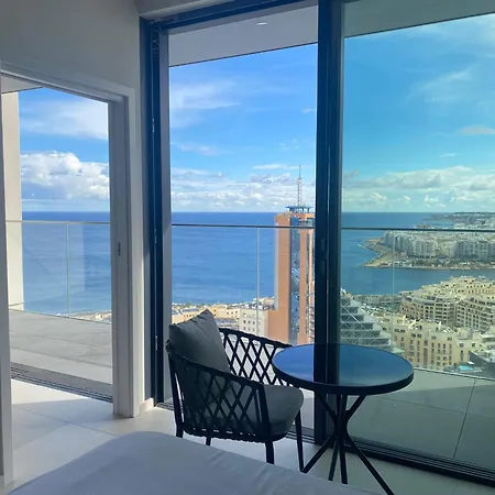 Mercury Tower Elena K 24th Floor Panoramic View Апартаменты Сент Джулианс